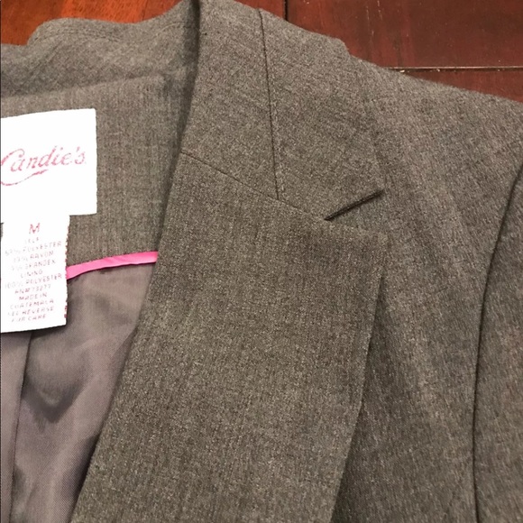 Blazer - Picture 4 of 6